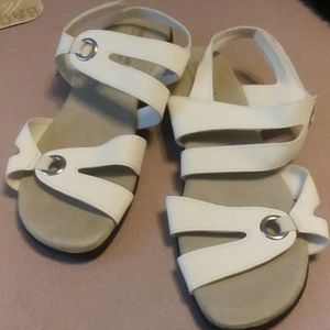 sandles